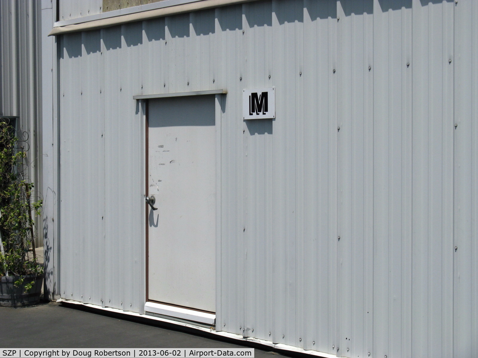 Santa Paula Airport (SZP) - Deluxe Hangar M FOR SALE, one of the largest at SZP