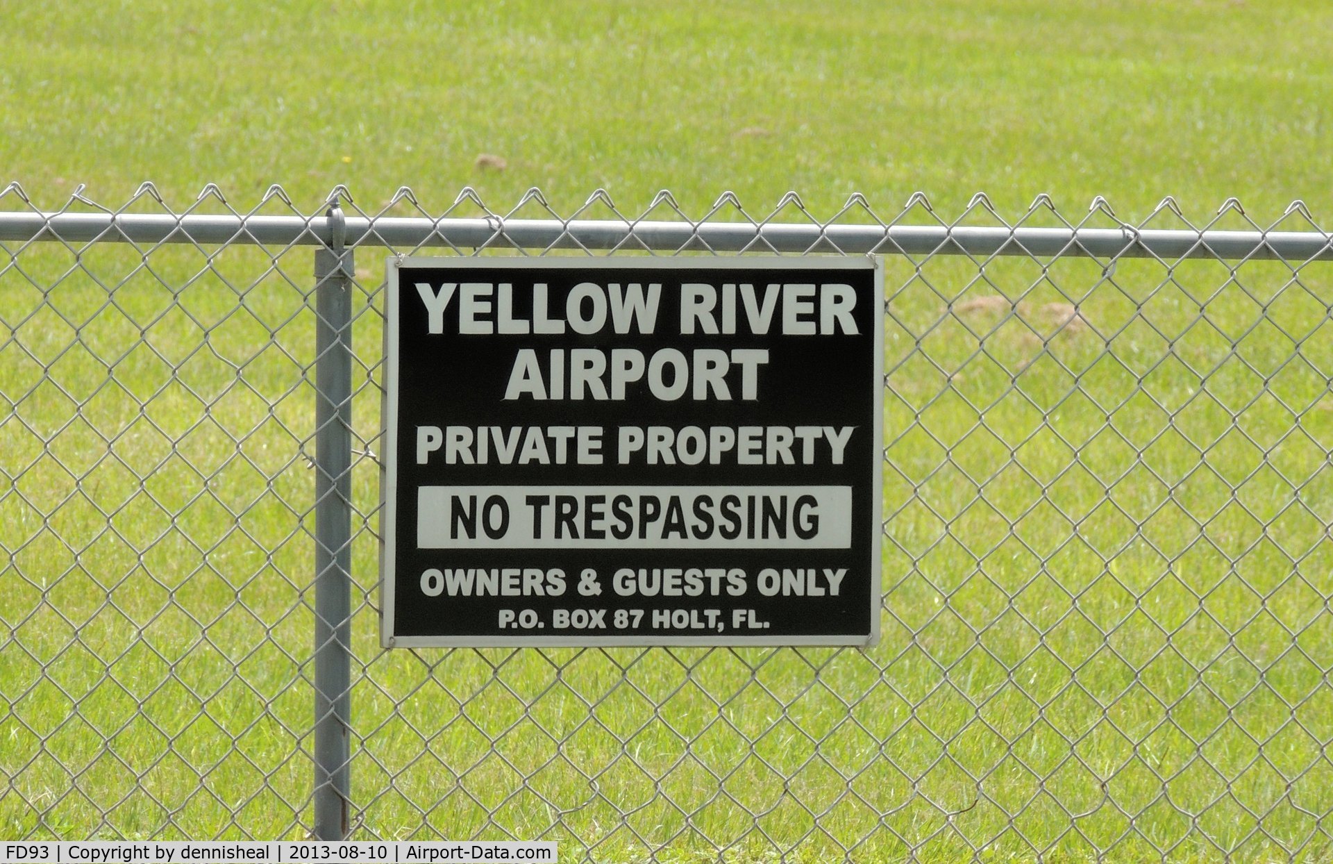 Yellow River Airstrip Airport (FD93) - SIGN ON FENCE AT AIRPORT