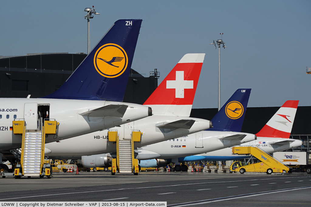 Vienna International Airport, Vienna Austria (LOWW) - Lufthansa Airbus 320