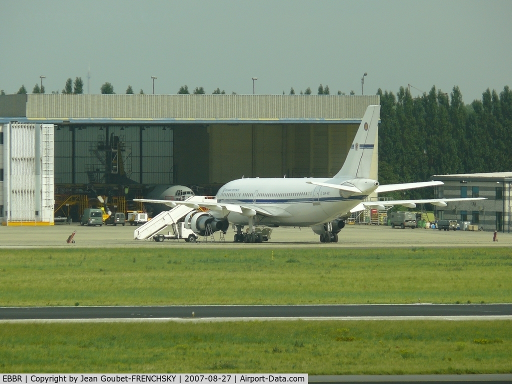 Brussels Airport, Brussels / Zaventem   Belgium (EBBR) - Belgian Air Force tarmac
