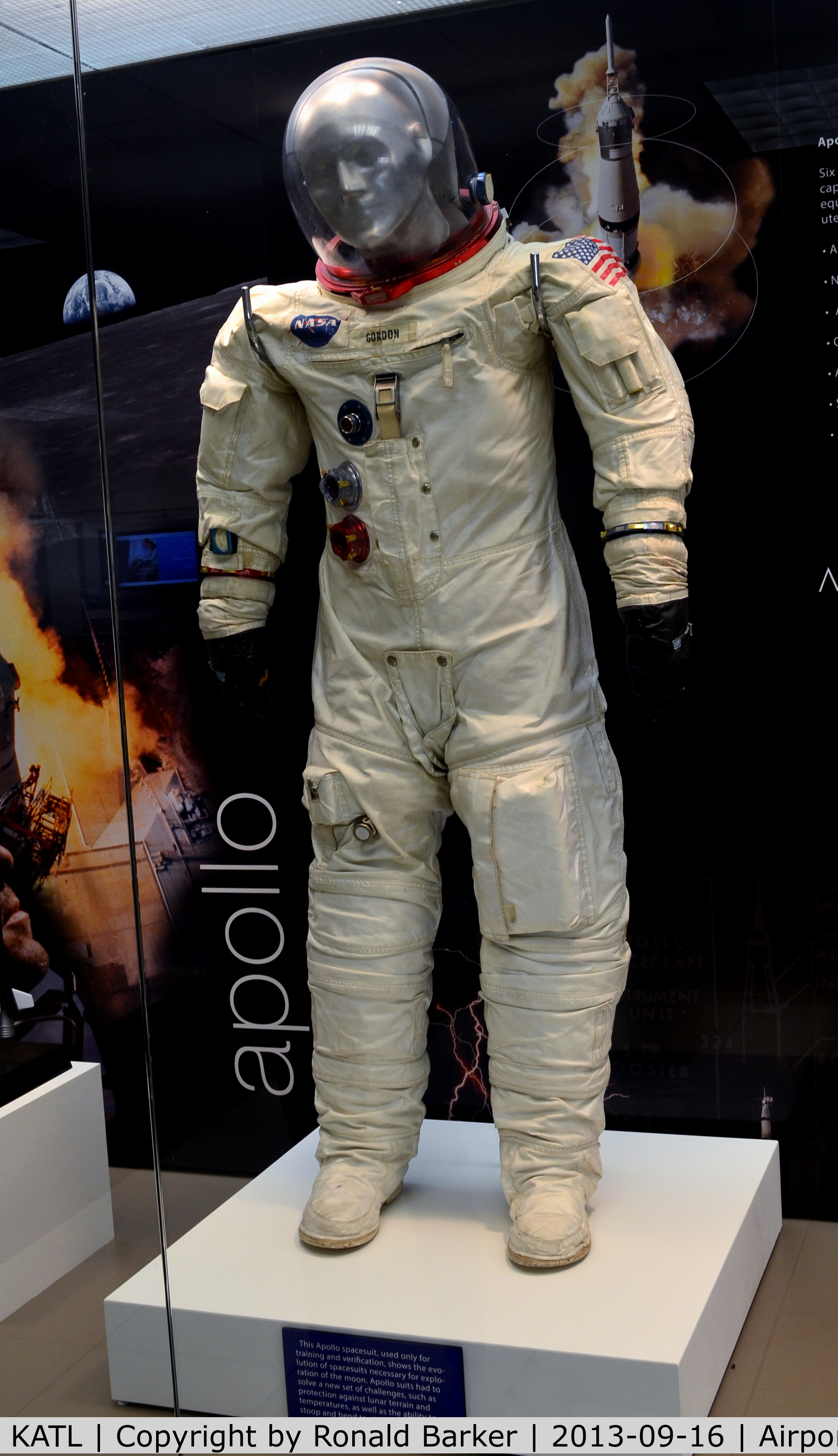 Hartsfield - Jackson Atlanta International Airport (ATL) - Apollo astronaut suit on display at Atlanta Airport