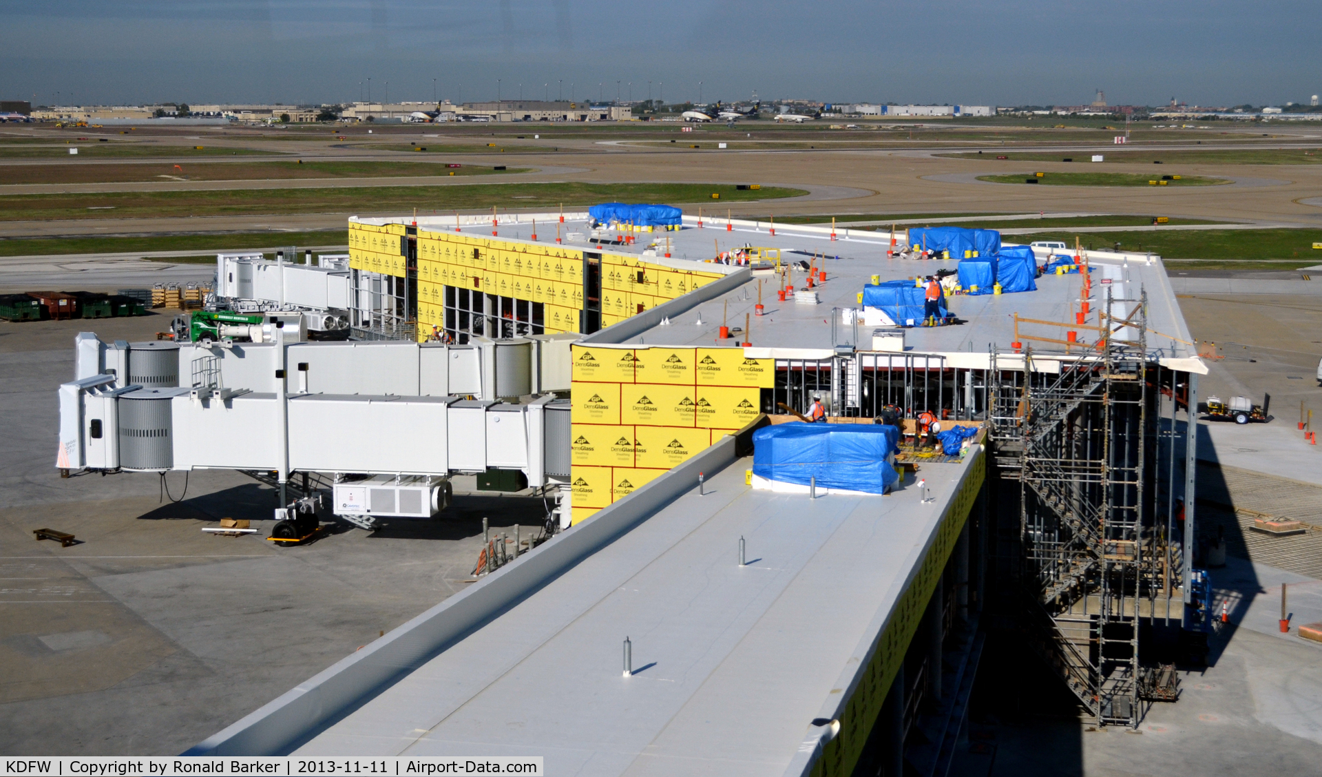 Dallas/fort Worth International Airport (DFW) - New gate construction at DFW