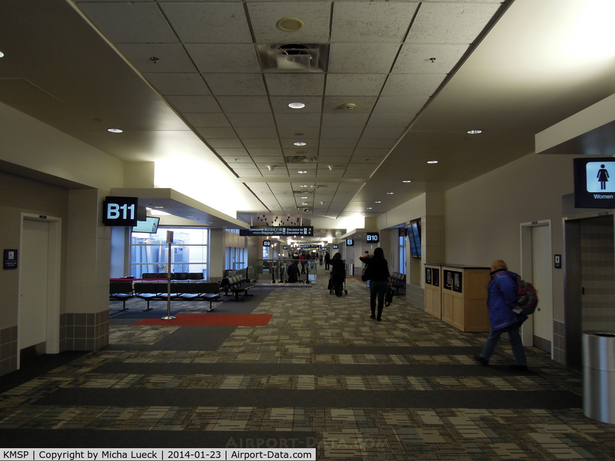 Minneapolis-st Paul Intl/wold-chamberlain Airport (MSP) - B Terminal for regional flights