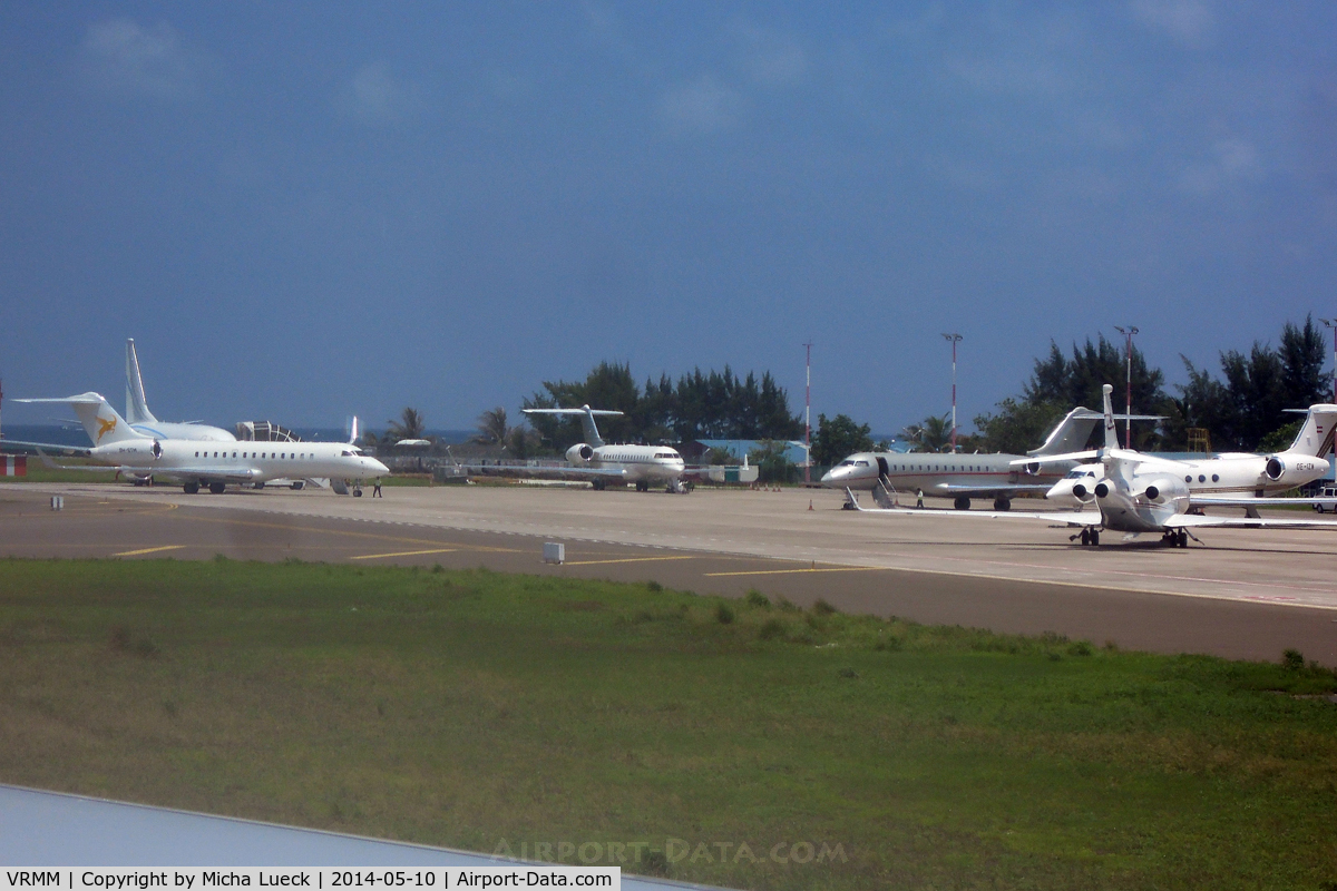 Malé International Airport, Hulhulé Island, North Malé Atoll Maldives (VRMM) - Business jets at Malé 