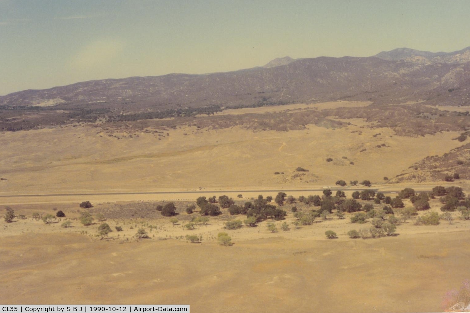 Warner Springs Gliderport (CL35) - As seen in 1990. Almost exclusively a glider airport.