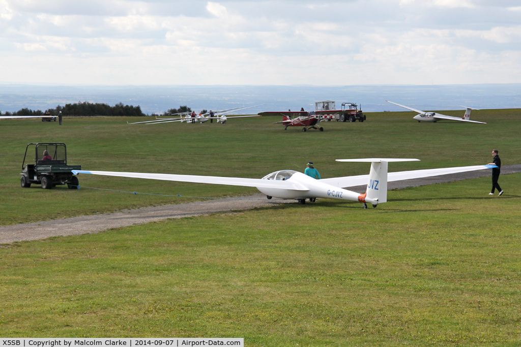 X5SB Airport - Sutton Bank Gliding Centre, September 7th 2014.