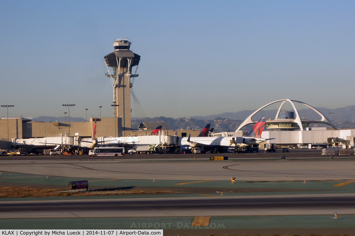 Los Angeles International Airport (LAX) - DL's terminal at LAX
