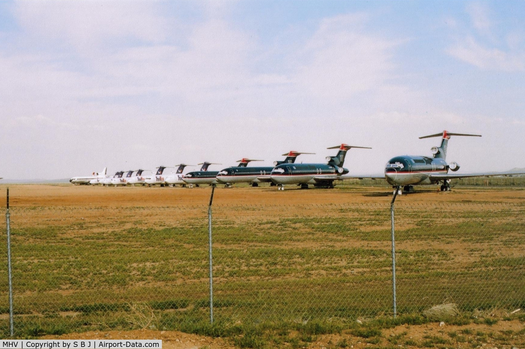 Mojave Airport (MHV) - Still more aircraft at Mojave.