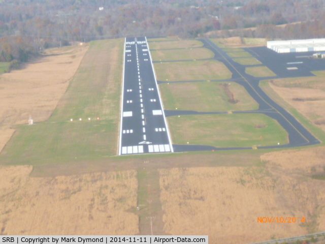 Upper Cumberland Regional Airport (SRB) - Short final for runway 04. FBO, SS, Hangars all on the right side of airport. 