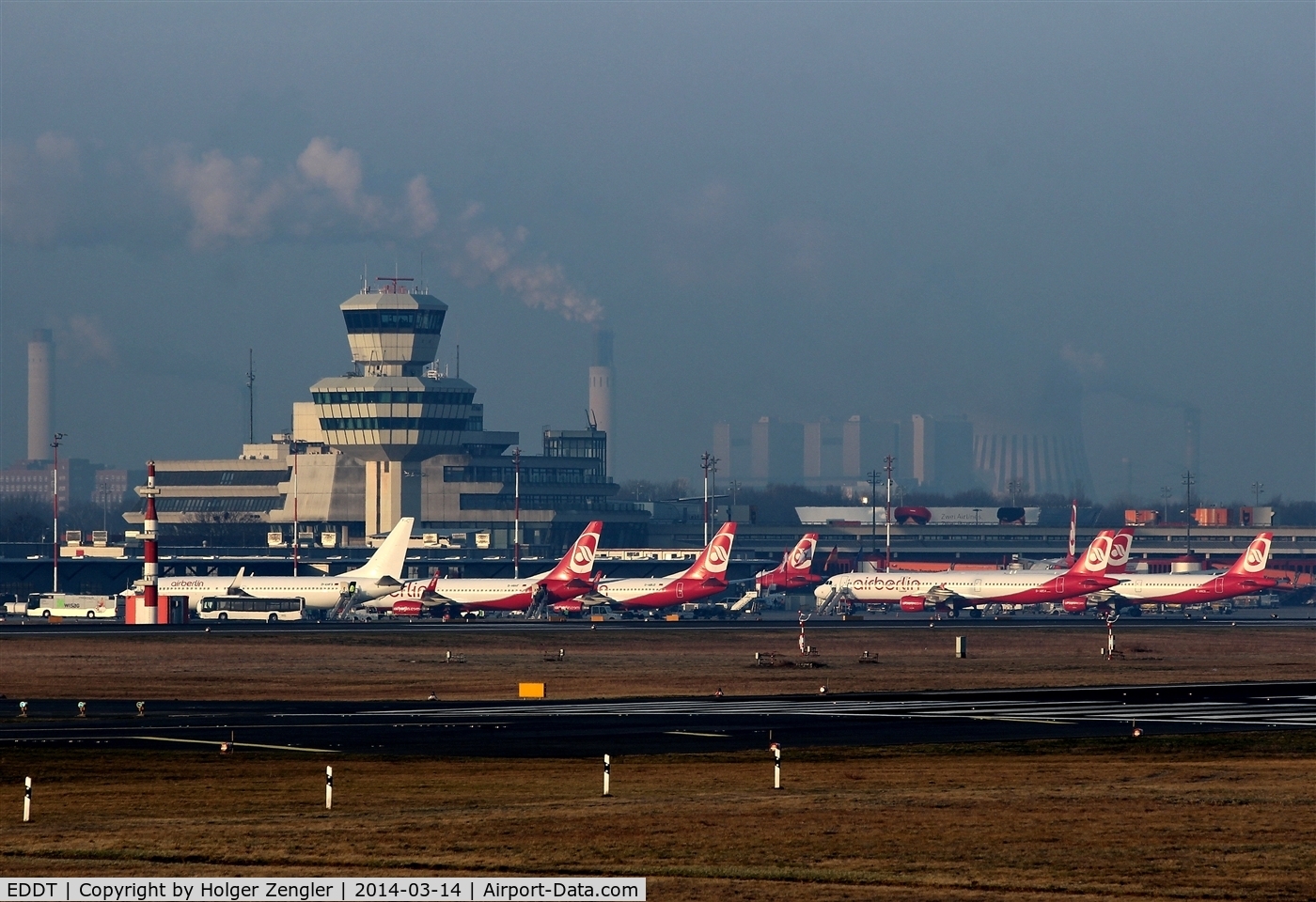 Tegel International Airport (closing in 2011), Berlin Germany (EDDT) - A frenzy in red and white - what a wonderful days for a plane spotter....