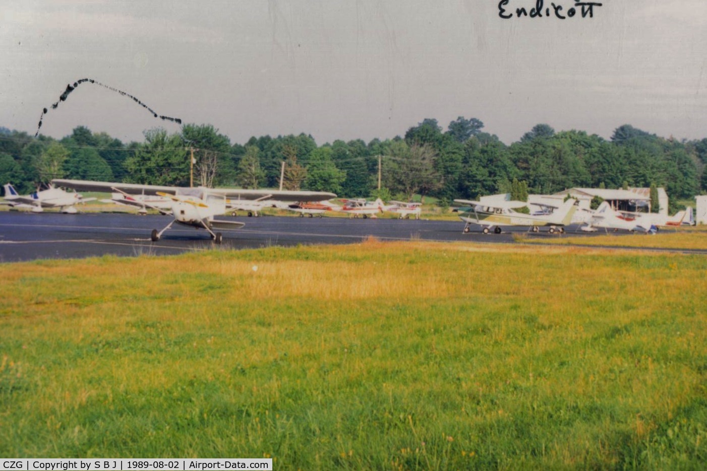Tri-cities Airport (CZG) - The Tri-cities ramp as it looked in 1989. 