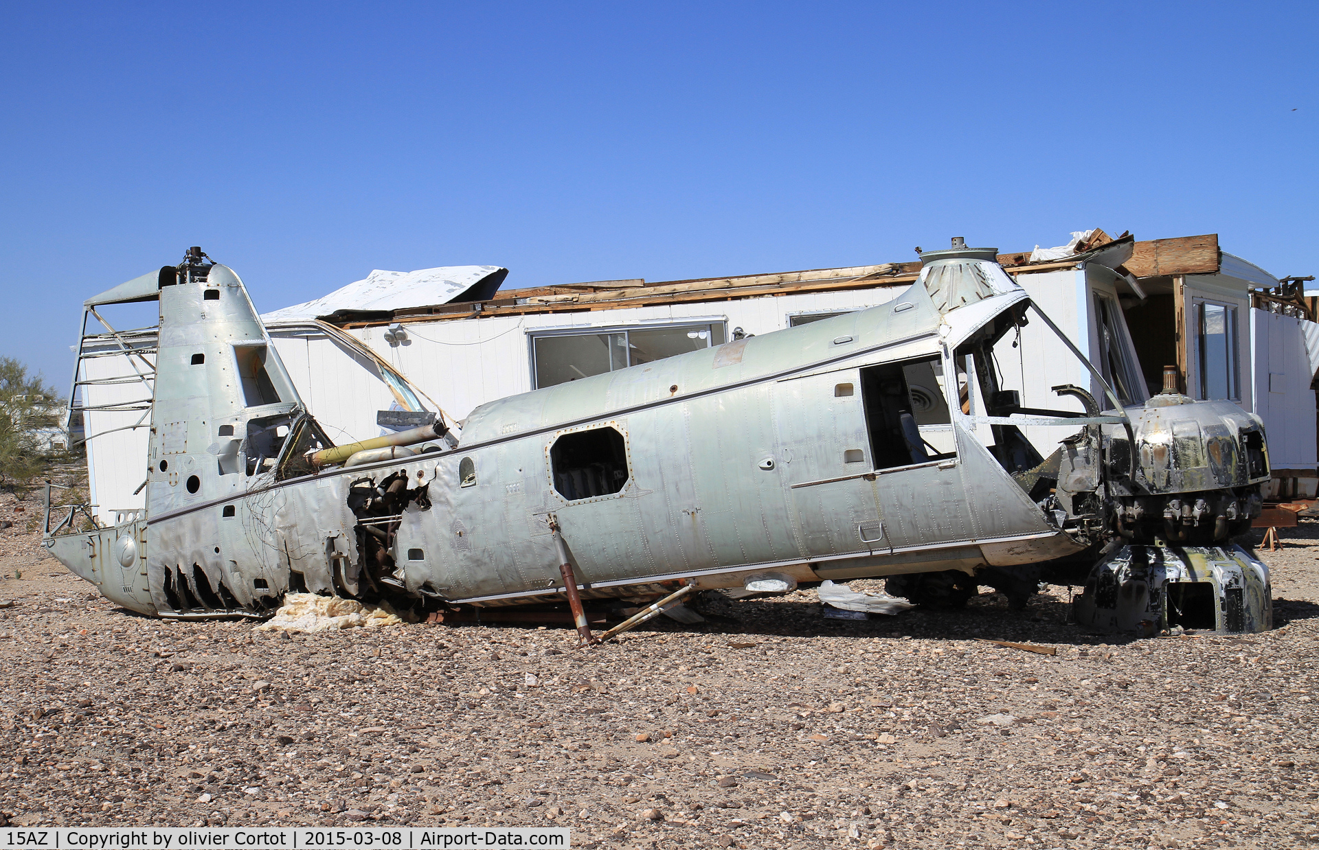 Quail Mesa Ranch Airport (15AZ) - along the runway you can find different relics