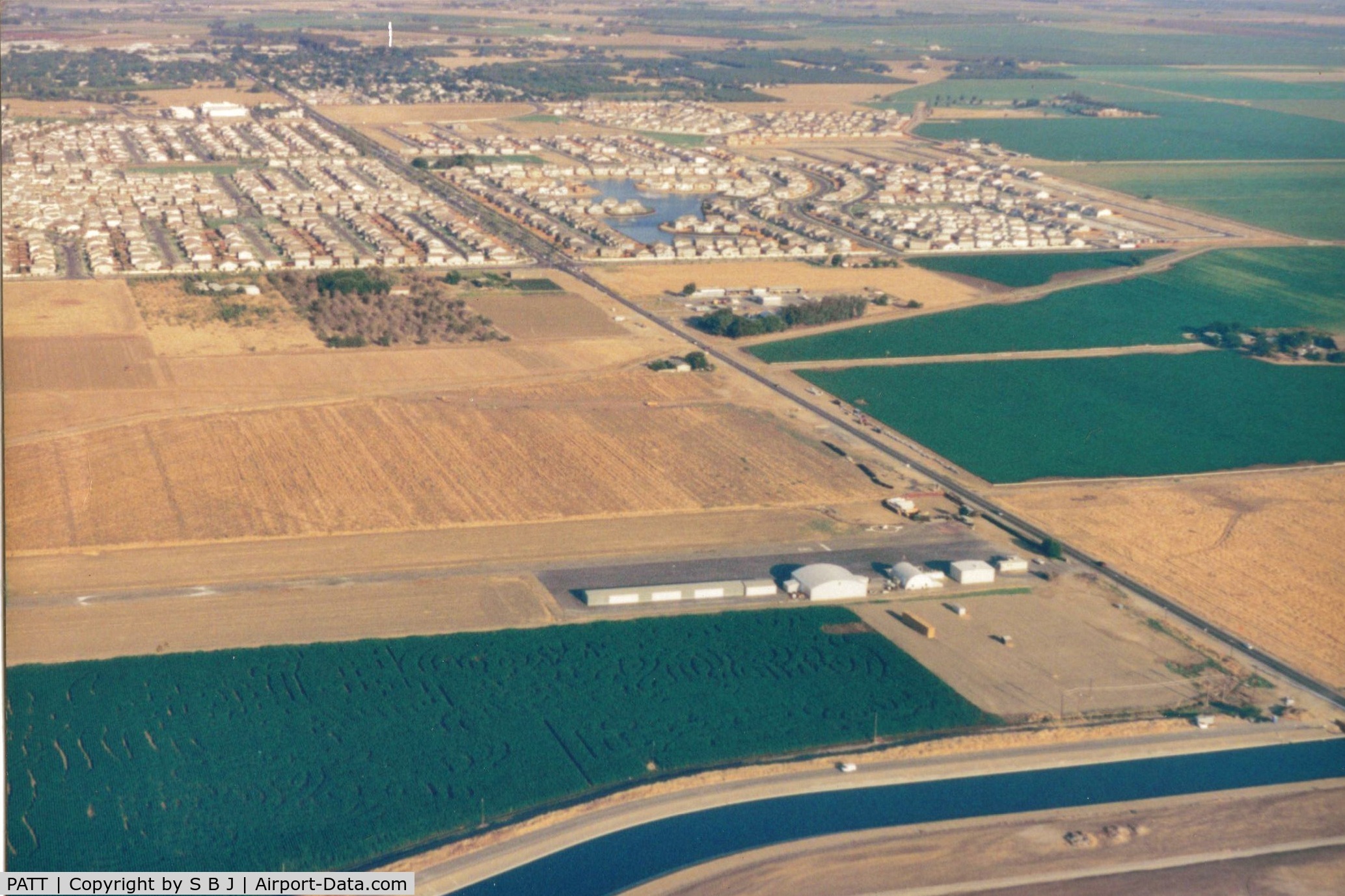 PATT Airport - Patterson airport in Patterson,Calif. A private Ag airport that is being over run by development.Closed as of 2014.Homes are much closer then when this picture was taken.View is east.