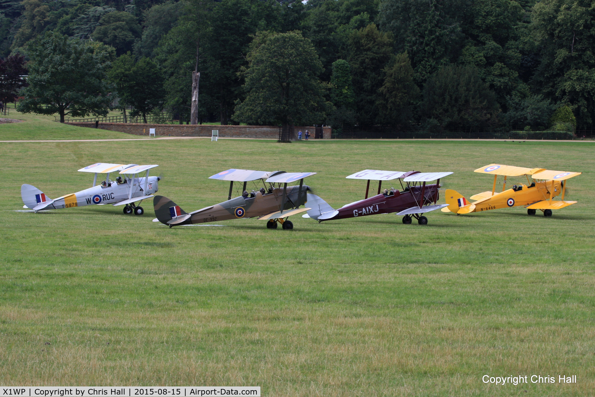 X1WP Airport - International Moth Rally at Woburn Abbey 15/08/15