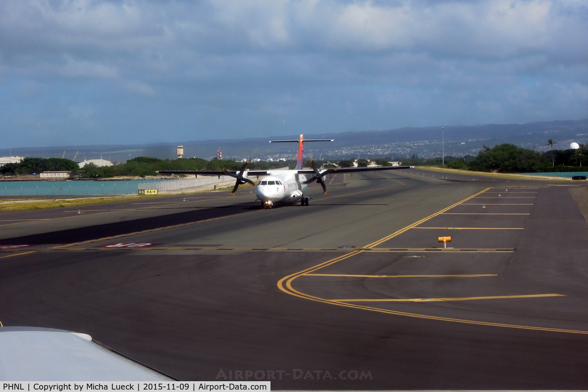 Honolulu International Airport, Honolulu, Hawaii United States (PHNL) - Long taxiway