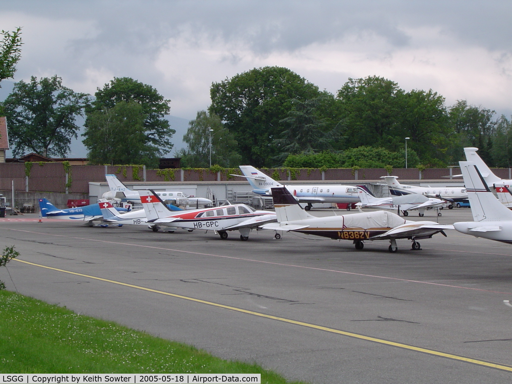 Geneva Cointrin International Airport, Geneva Switzerland (LSGG) - GA Parking Area