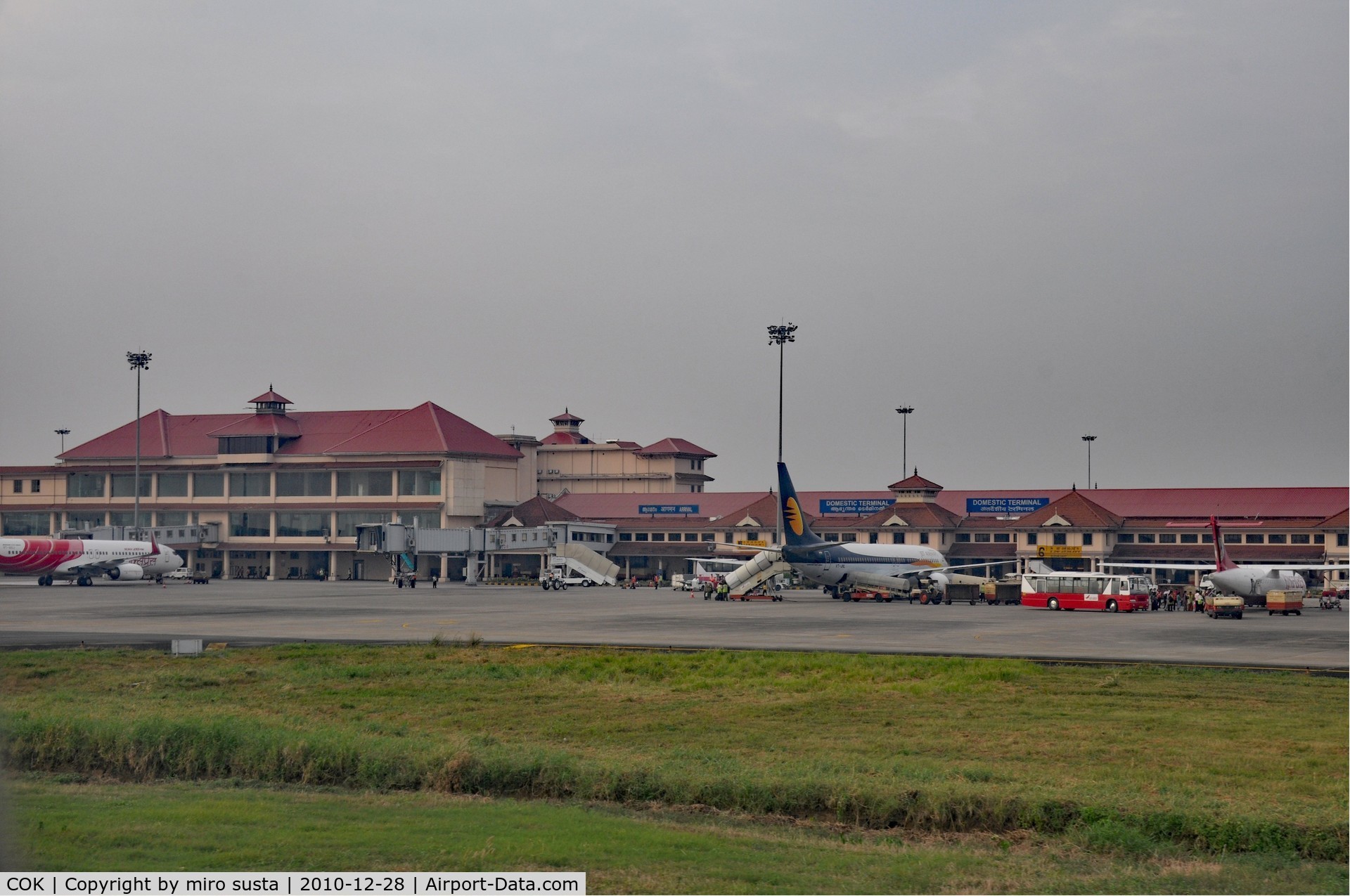 Cochin International Airport (Kochi Int'l), Kochi / Nedumbassery India (COK) - Cochin International Airport, India