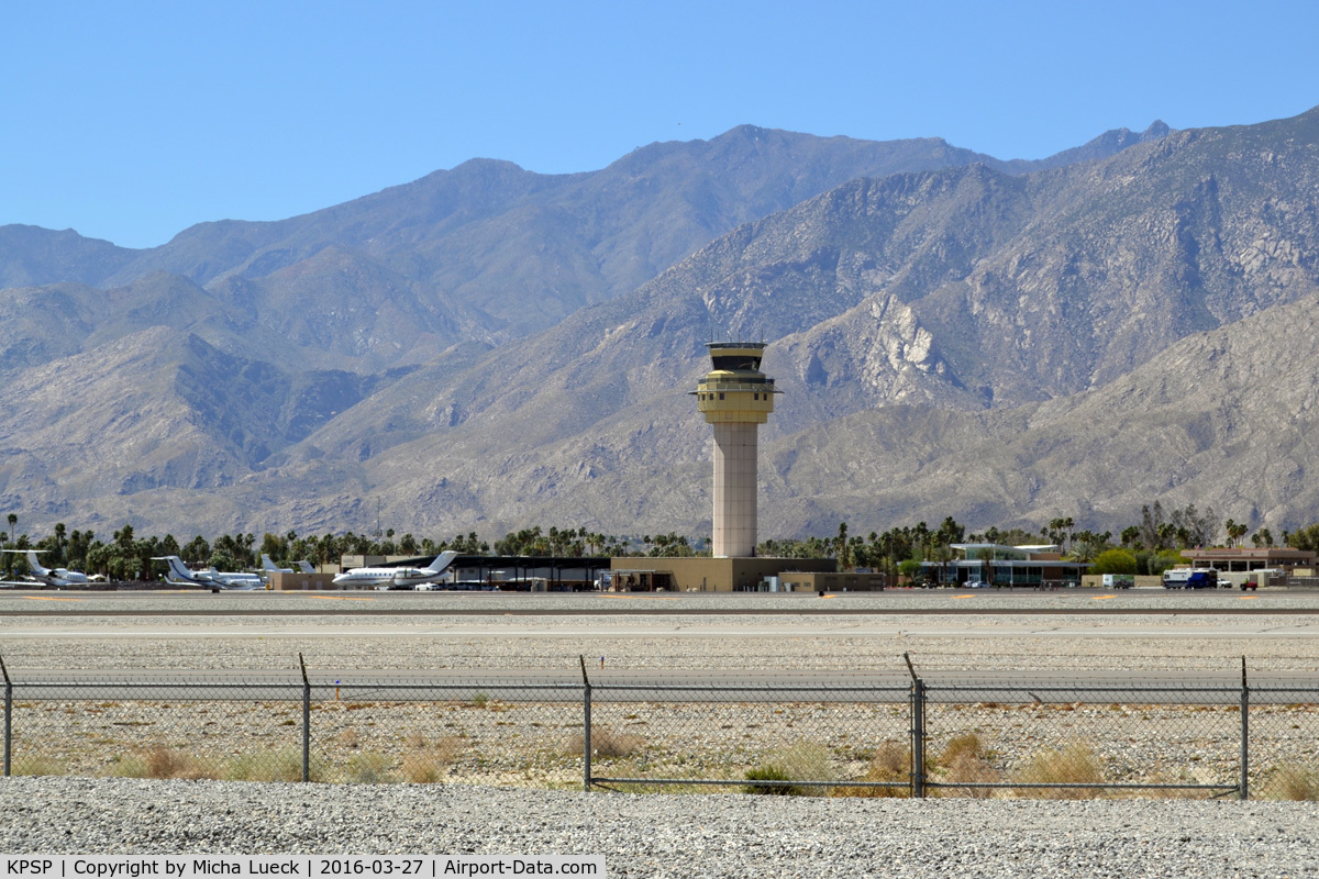 Palm Springs International Airport (PSP) - Palm Springs