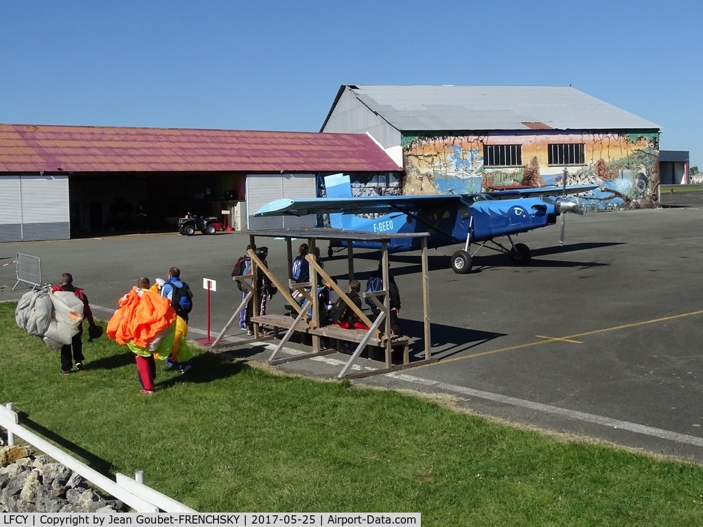 Royan Medis Airport, Royan France (LFCY) -  Royan-Medis Airport (RYN) Europhenix17 Skydive Royan