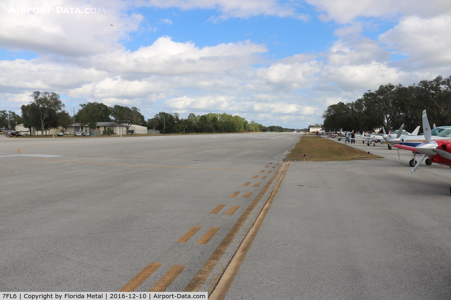 Spruce Creek Airport (7FL6) - Spruce Creek runway