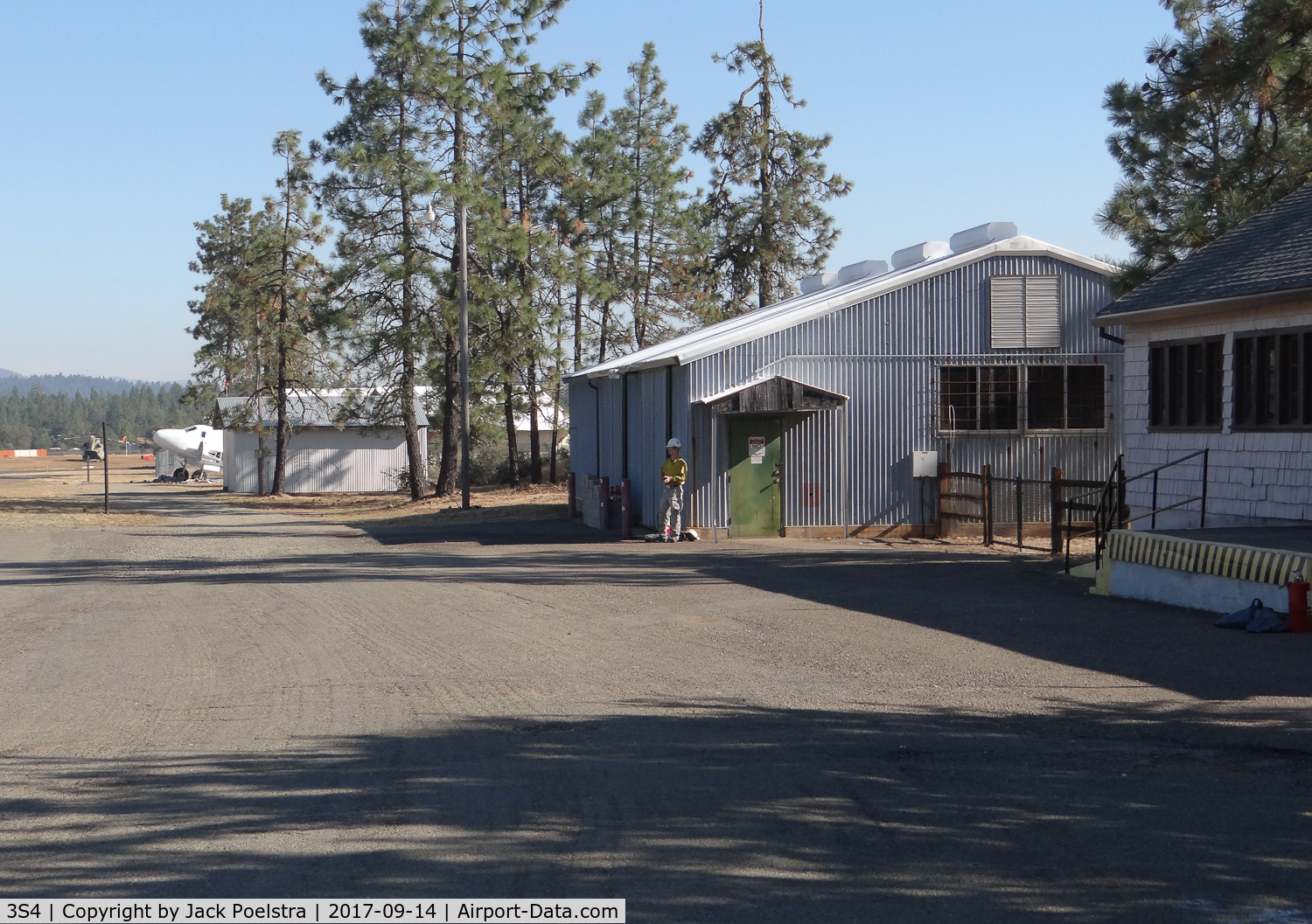 Illinois Valley Airport (3S4) - Illinois Valley airport OR, known as Siskiyou Smokejumpers base
