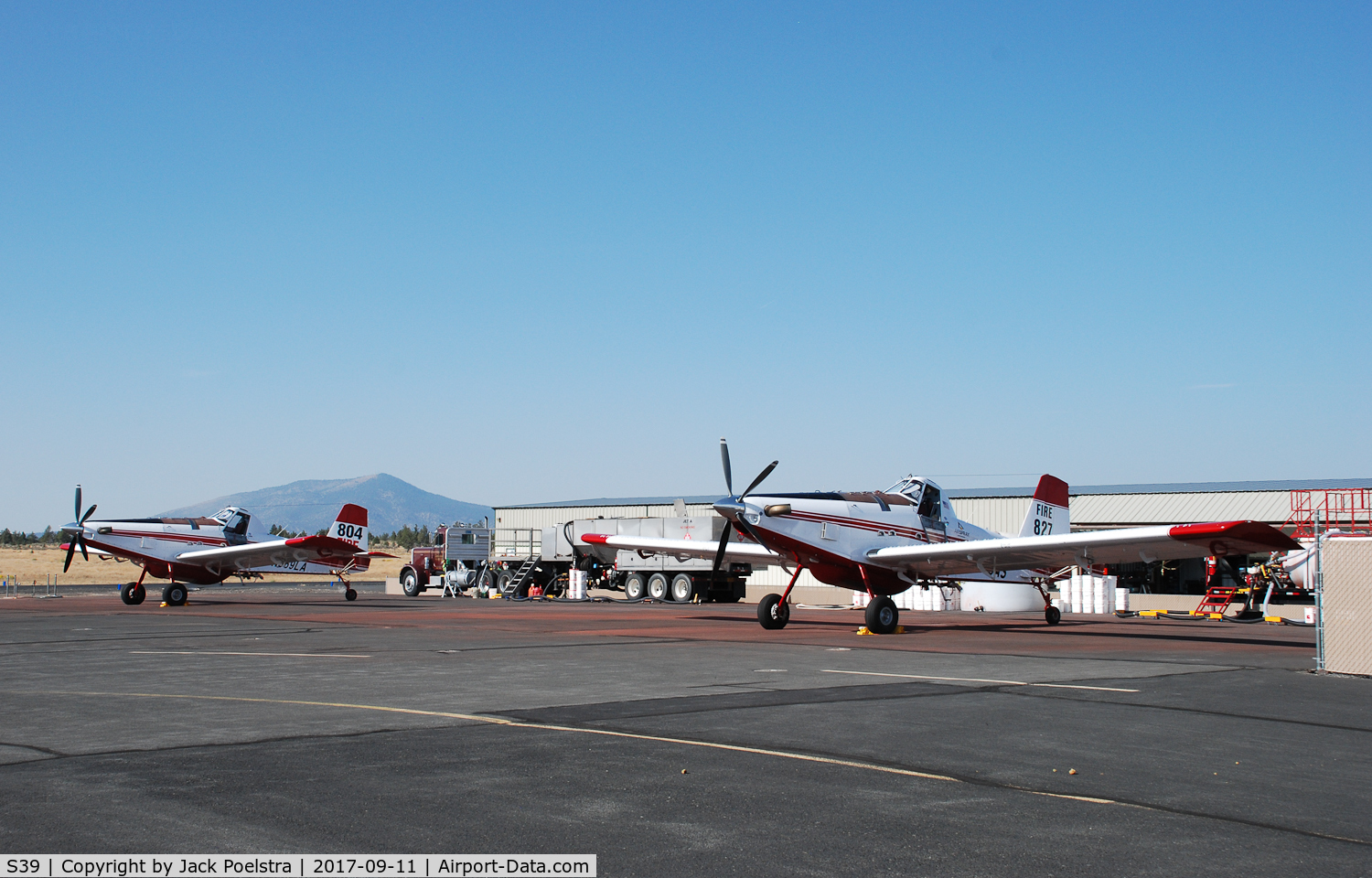 Prineville Airport (S39) - Air Tractors based at Prineville airport