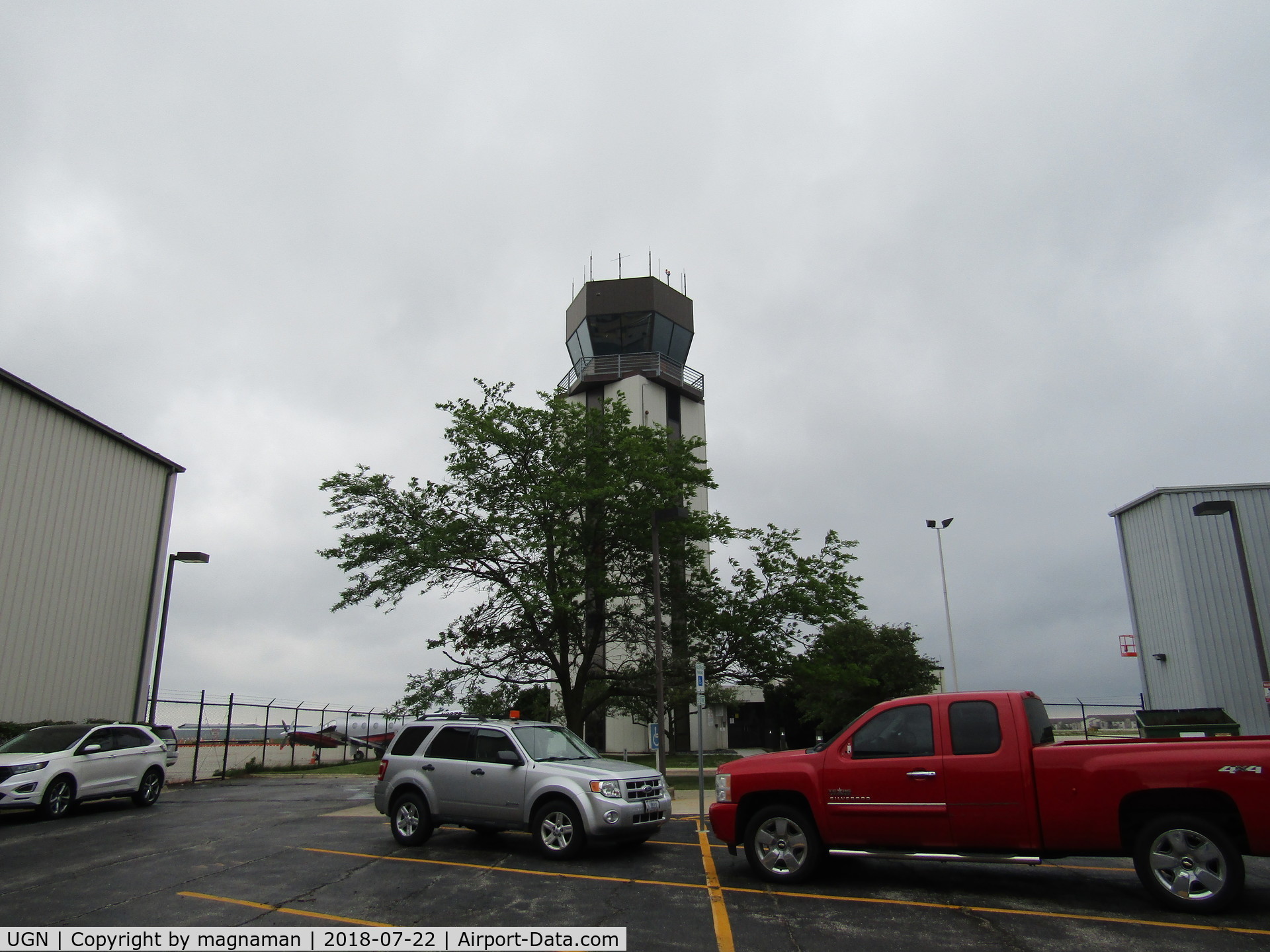 Waukegan Regional Airport (UGN) - tower