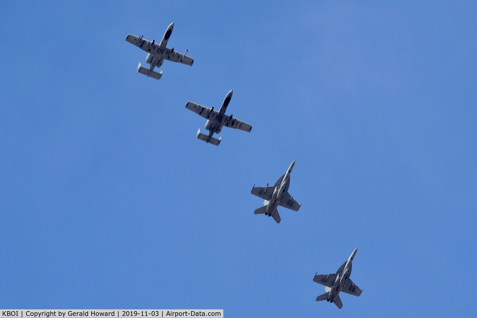 Boise Air Terminal/gowen Fld Airport (BOI) - Flight of A-10Cs from 190th Fighter Sq., Idaho ANG & FA-18Fs from VFA-2, NAS Lemoore, CA.