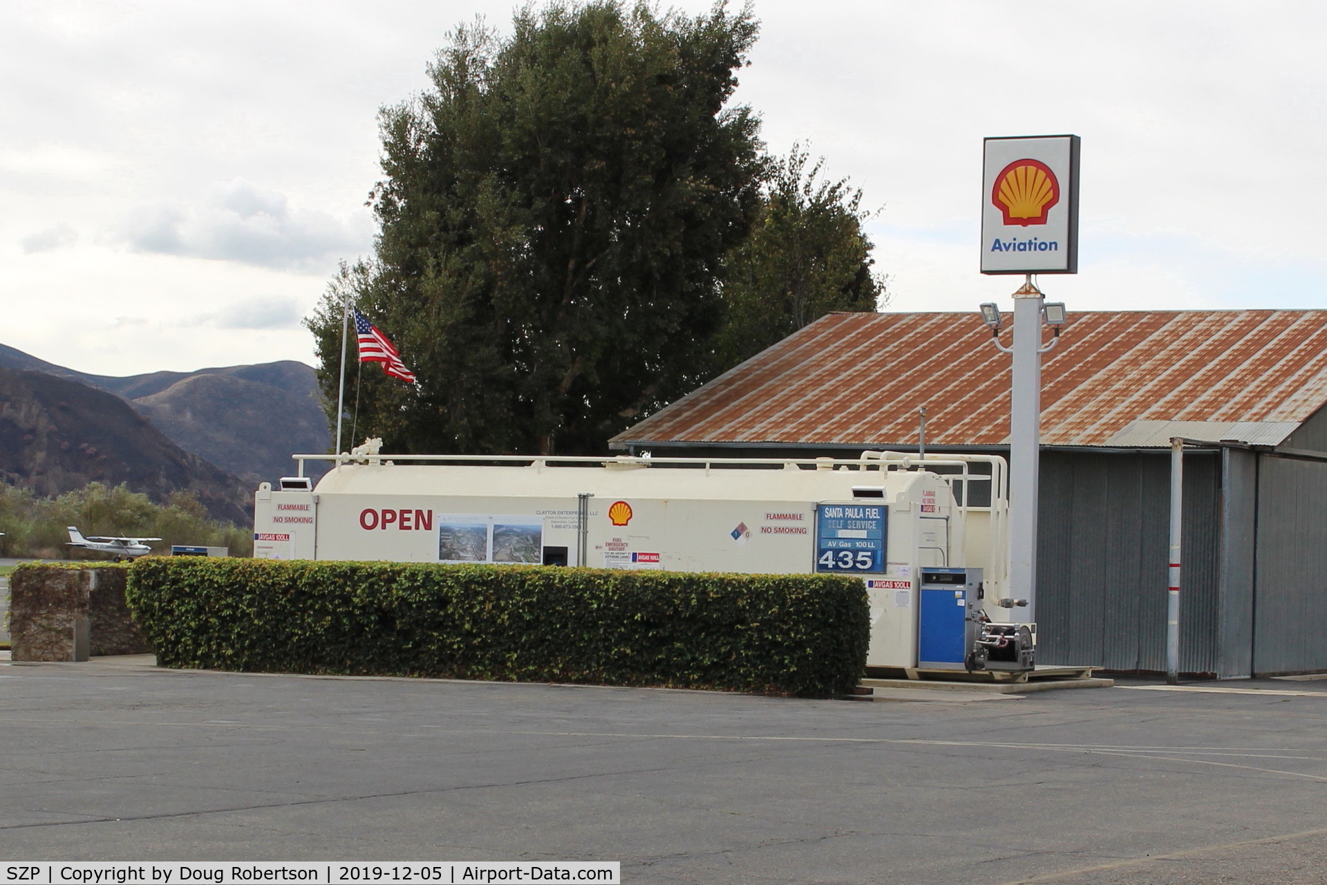 Santa Paula Airport (SZP) - Santa Paula SHELL 100LL Fuel Dock, no price change