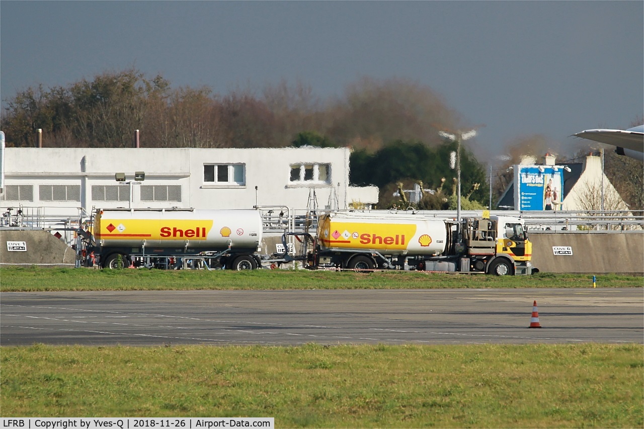 Brest Bretagne Airport, Brest France (LFRB) - Refueling trucks station, Brest-Bretagne airport (LFRB-BES)