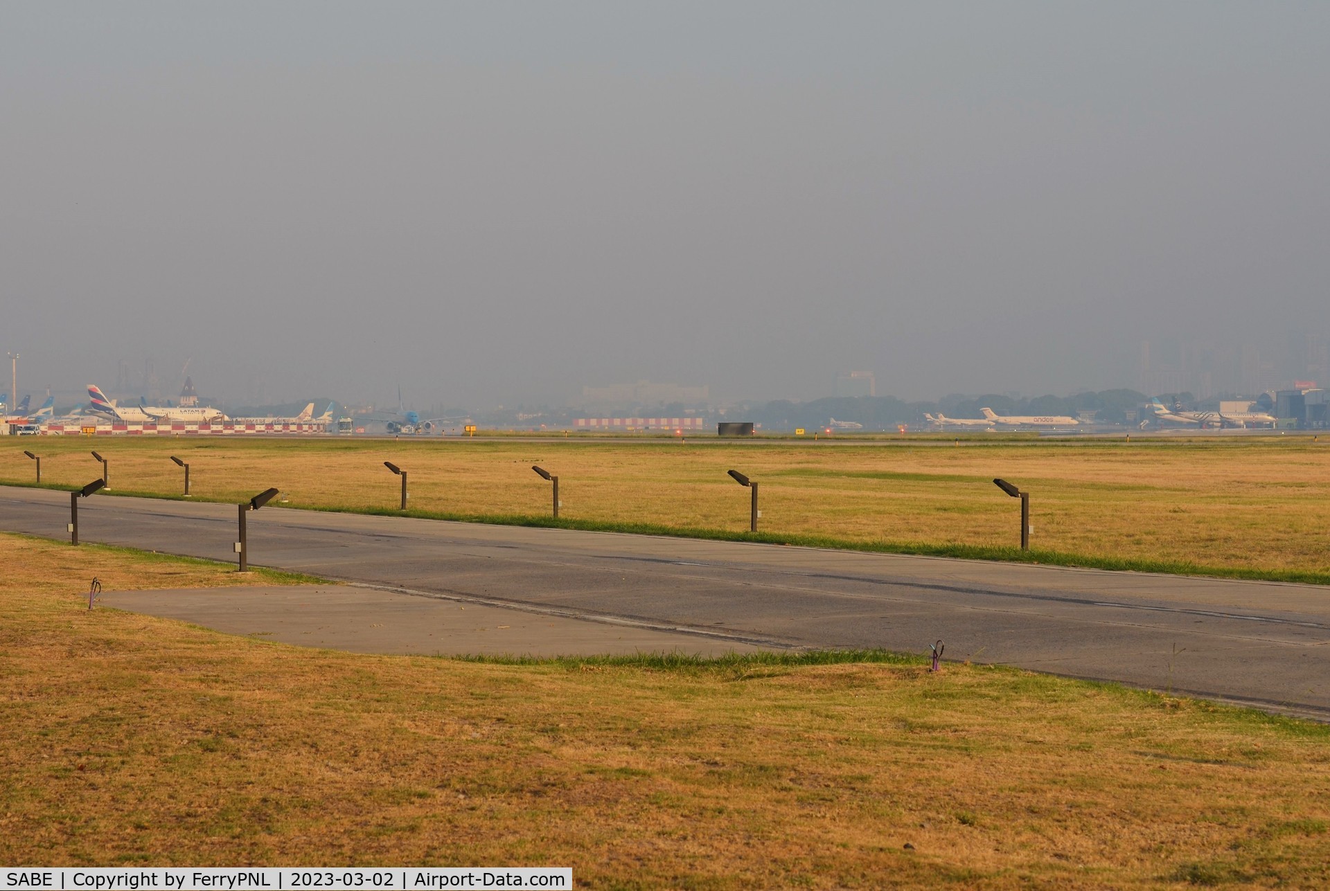 Jorge Newbery Airport, Buenos Aires Argentina (SABE) - View over AEP from the northern spotting location