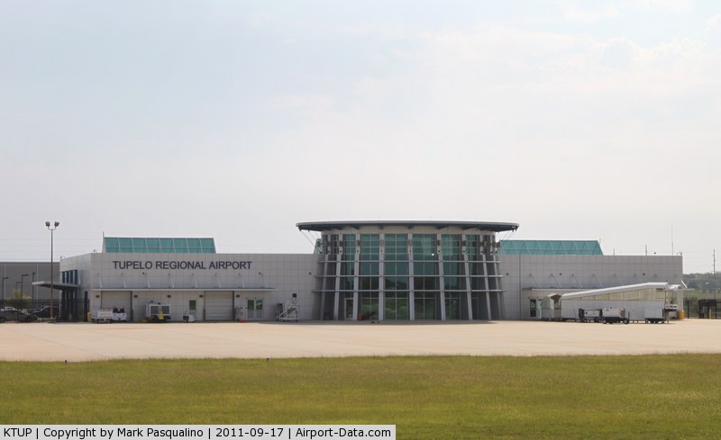 Picture of Tupelo Regional Airport - Picture from airport-data.com