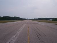 Halifax County Airport (RZZ) - Clean facility- The staff were great.  Thanks. - by Tigerland