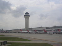 Detroit Metropolitan Wayne County Airport (DTW) - DTW Mac Terminal - by Florida Metal