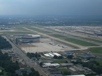 Memphis International Airport (MEM) - Just off 27 at KMEM about 900 agl - by Iflysky5