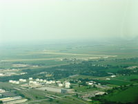 Mason City Municipal Airport (MCW) - Approaching MCW. - by Doug Robertson
