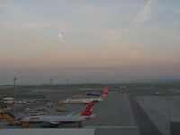 Vienna International Airport, Vienna Austria (VIE) - VIE - by Aviona