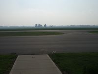 Sullivan County Airport (SIV) - Tarmac - by IndyPilot63