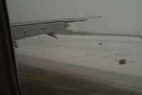 Minneapolis-st Paul Intl/wold-chamberlain Airport (MSP) - Landing Runway 12L at MSP - by Todd Royer