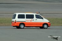Kaohsiung International Airport - TransAsia Airways van  - by Michel Teiten ( www.mablehome.com )