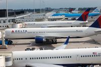 Amsterdam Schiphol Airport, Haarlemmermeer, near Amsterdam Netherlands (EHAM) - Schiphol Amsterdam - by Jan Lefers