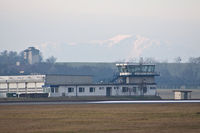 Vienna International Airport, Vienna Austria (LOWW) - FIRE FIGHTER Zentrale - by Delta Kilo