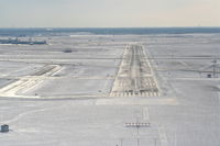 Chicago O'hare International Airport (ORD) - RWY 22R KORD - by Mark Kalfas