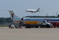 Wilmington International Airport (ILM) - Busy day - by Mlands87