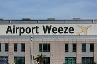Weeze Airport (formerly Niederrhein Airport), Weeze Germany (EDLV) photo Weeze Airport (formerly Niederrhein Airport), Weeze Germany (EDLV) photo