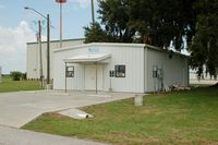 Wauchula Municipal Airport (CHN) - Pilot's Lounge at Wauchula Municipal Airport, Wauchula, FL - by scotch-canadian