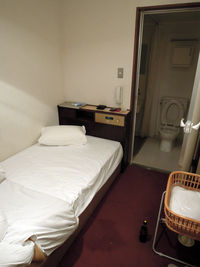 Narita International Airport (New Tokyo), Narita, Chiba Japan (RJAA) - Day room at Narita - always welcome for the 8 hour layovers... - by Micha Lueck