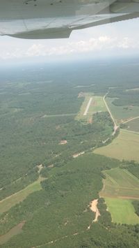 Abbeville Municipal Airport (0J0) - A shot from N3984J from south of the airport - by dms65aaf