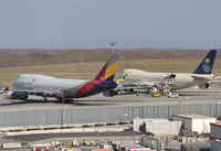 Vienna International Airport, Vienna Austria (LOWW) - busy Kilo-block - by Thomas Ranner