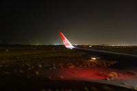 Kuwait International Airport - late night landing - by Andreas Ranner